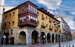 De paleizenroute door Bilbao-Arana